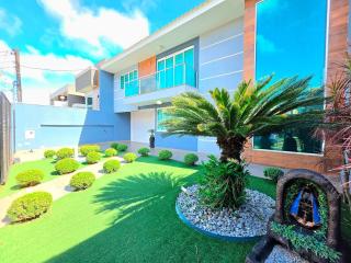 High-End Home | 4 Bedrooms • Whirlpool Tub - 0