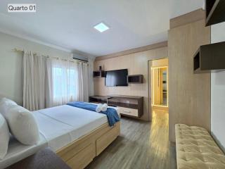 High-End Home | 4 Bedrooms • Whirlpool Tub - 6