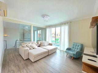 High-End Home | 4 Bedrooms • Whirlpool Tub - 2