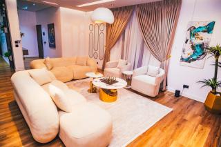 Luxury 3 Bedroom Penthouse in JAHI - 0