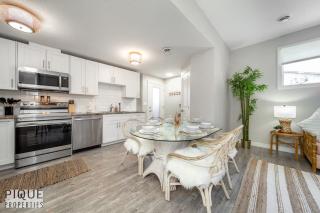 BoHo Chic Suite - Long Stays - Fireplace - Garage - 6