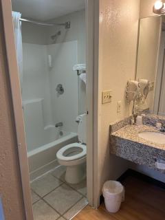 Econolodge kent, - 1