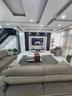 Prestige Suites - 8