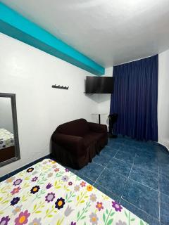 Hostal El Golf - 3