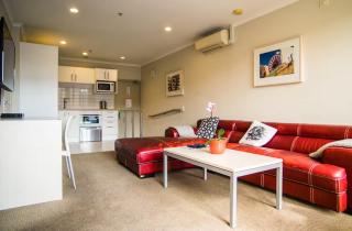 181 Wakefield - 9