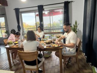 Uncle George's Free Breakfast with Double Room Seaview Direct to Lautoka Wharf - 4