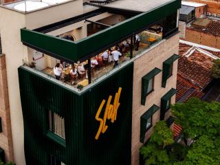 Sloh Hotel & Bar Manila Medellin - 8