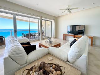 Stunning 2BR Beachfront Condo #1003 - 6