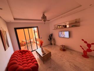 Appartement avec terrasse au calme en plein centre de Marrakech tres rare - 2