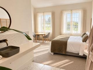 Oak & Anchor Hotel - 2