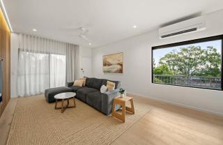 Avenal Noosa Views Pool Walk to Hastings St - 4