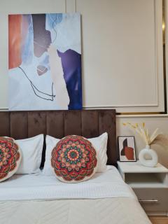 The Perfect Stay - 6