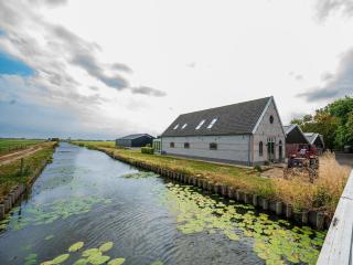 Farmhouse Retreat for 20 Guests in Snelrewaard - 1