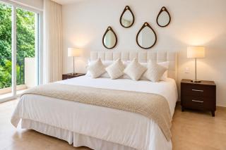 High-End Waterfront Condo at Secrets Waters - 3