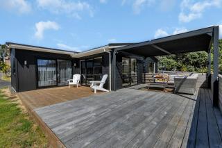 The Hideaway - Omaha Holiday Home - 2
