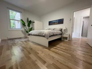 Bright Spacious 3BR with 2 Baths and Private Parking - 9
