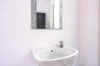 RedDoorz near Eco Green Park Batu - 4