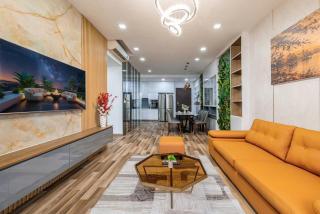 3br-4 Bed Luxury Central & Bitexco Skyline-The Tresor-Hana Apart 23 - 3