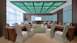 Holiday Inn Beijing Focus Square by IHG - 5