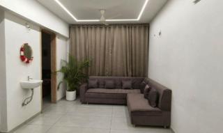Modern 3BHK Apartment Spacious & Comfortable - 0