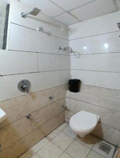 Modern 3BHK Apartment Spacious & Comfortable - 7