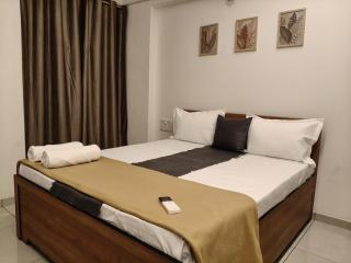 Modern 3BHK Apartment Spacious & Comfortable - 5