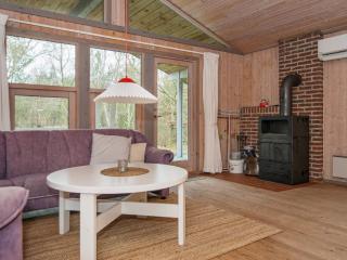 6 person holiday home in Glesborg - 6