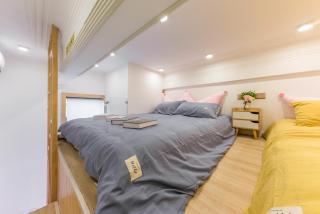 Book and Bed- East Nanjing Road - 3