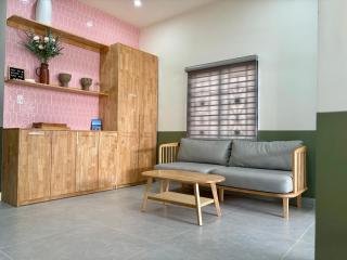Rosie Home - 5
