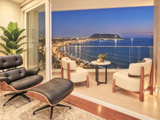 The Sterling Oceanfront Penthouse Lux - 2