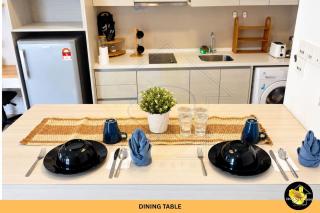 Sinar Rasa Homestay at I-Soho, I-City - 7