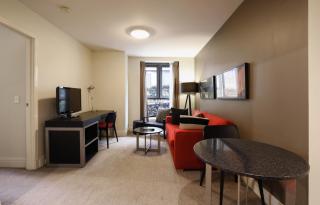 Cozy 1 Bedroom Apartment With Pool And Gym - 5