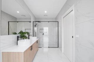 Private Lawn | Designer Bathroom | Three Bedrooms - 3