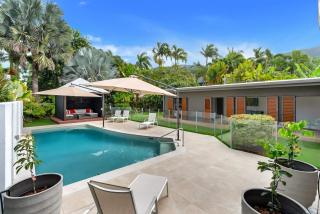 The Last Resort: A Two Pool Luxury Villa - 5