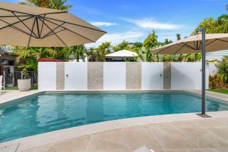 The Last Resort: A Two Pool Luxury Villa - 2