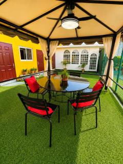 Cozy 2 of 5 Apartment in the Heart of Ocho Rios - 1