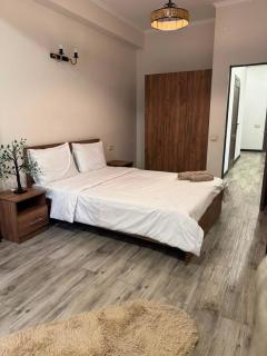 Comfortable 3 Bedroom Apartment - 7