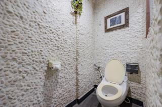 RedDoorz near Waterboom Lippo Cikarang - 5