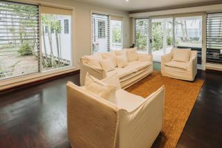 Tropical Coastal Retreat 52 Beach Road, Suva - 7