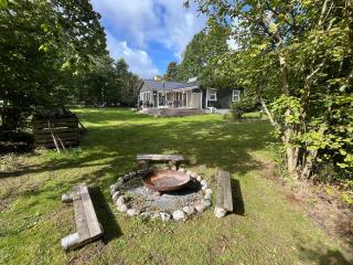 Cozy Holiday Home Near Beach And Town Life - 8