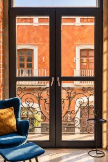 Loft #102 en centro histórico con balcones y terraza común - 2