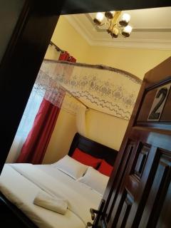 Mula's Suites Motel - 7