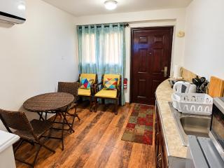 Cozy 5 of 5 Apartment in the Heart of Ocho Rios - 7