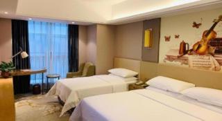 Vienna Hotel Zhengzhou East High-Speed Railway Station - 1