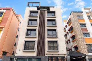 Super Townhouse Oak DLF Newtown Bus Terminal - 0
