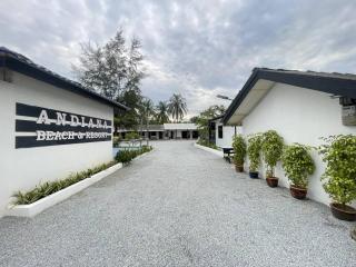 Andiana Beach & Resort, Bachok - Seaview & Swimming Pool - Bachok - 2