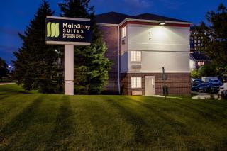MainStay Suites Chicago Hoffman Estates - 5