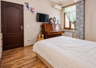 Luxury Rooftop Terrace Apartment - Mountain & City Views - 6