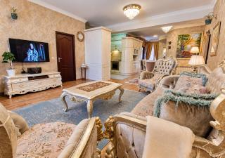Luxury Rooftop Terrace Apartment - Mountain & City Views - 1