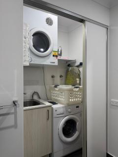 Your Cosy City Escape Spacious 3BR - 9
